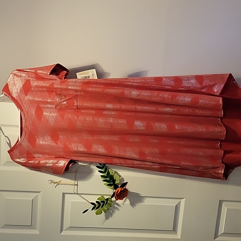 Lularoe red sparkly carly